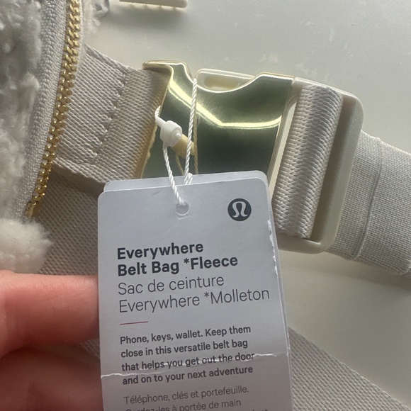 Lululemon Belt Bag - Picture 2 of 7